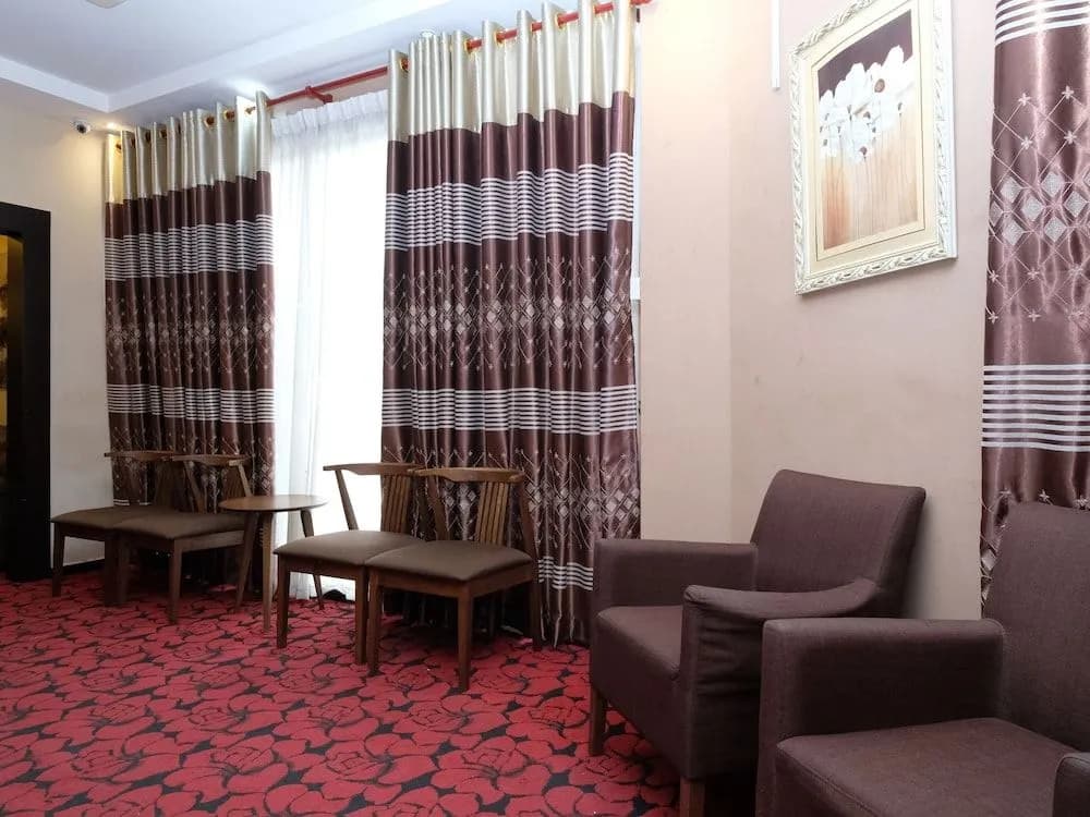 Diamond Hotel - photo 22