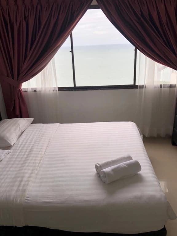 Beach Resort Apartment Batu Ferringhi 05 - photo 5