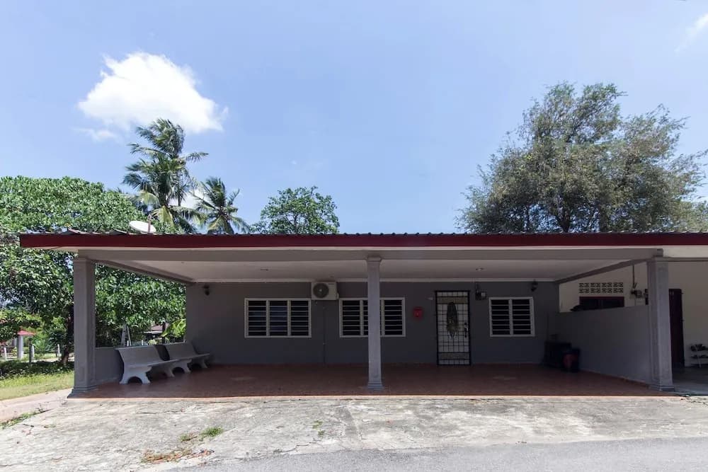 ZEN Home Nabil Nabila Homestay - photo 24