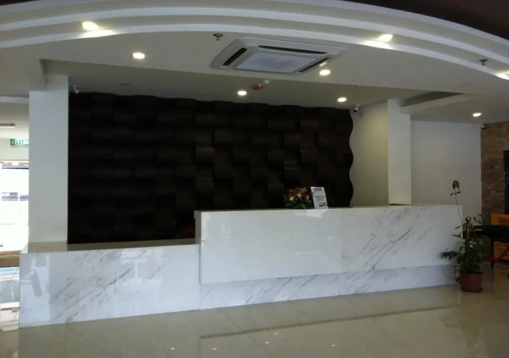 MB Hotel Lahad Datu - photo 2