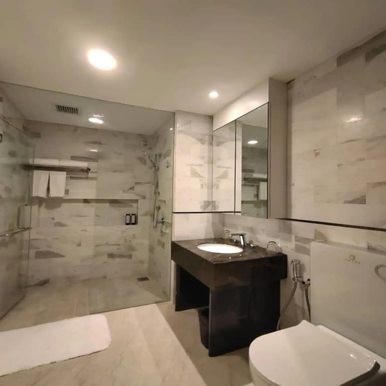 THE FACE Style Hotel - photo 11