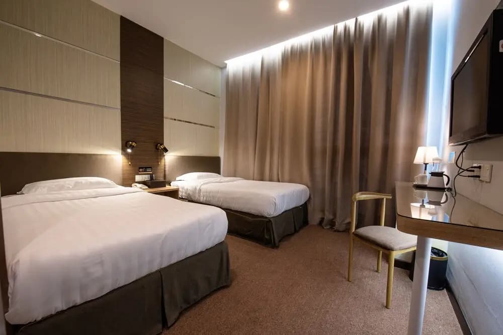 Capital O 90617 Hotel Meliden - photo 6