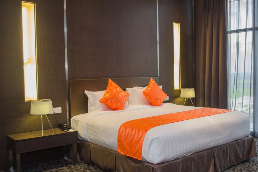 Grand Alora Hotel - photo 6