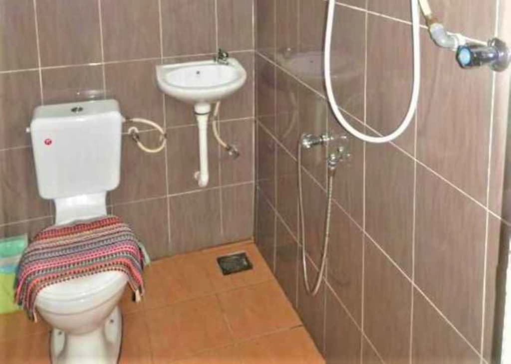 Travellers Planet Hotel & Guest House - photo 8