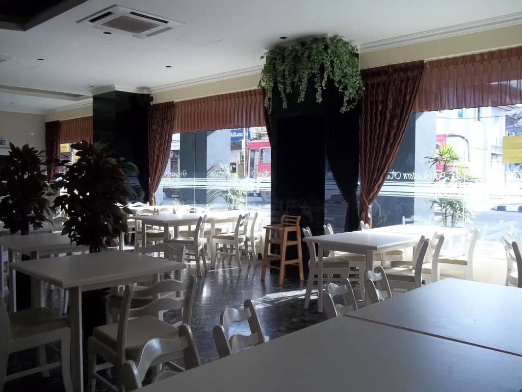 D Eastern Hotel - photo 18