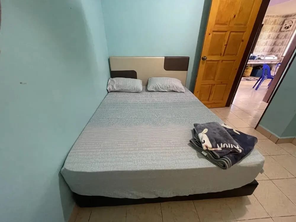 OYO Home  90588 Nadine Guesthouse - photo 17