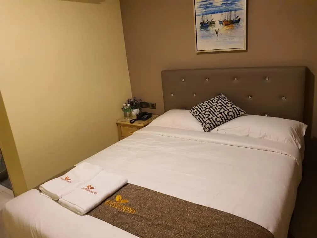 Enrich Hotel Shah Alam - photo 3