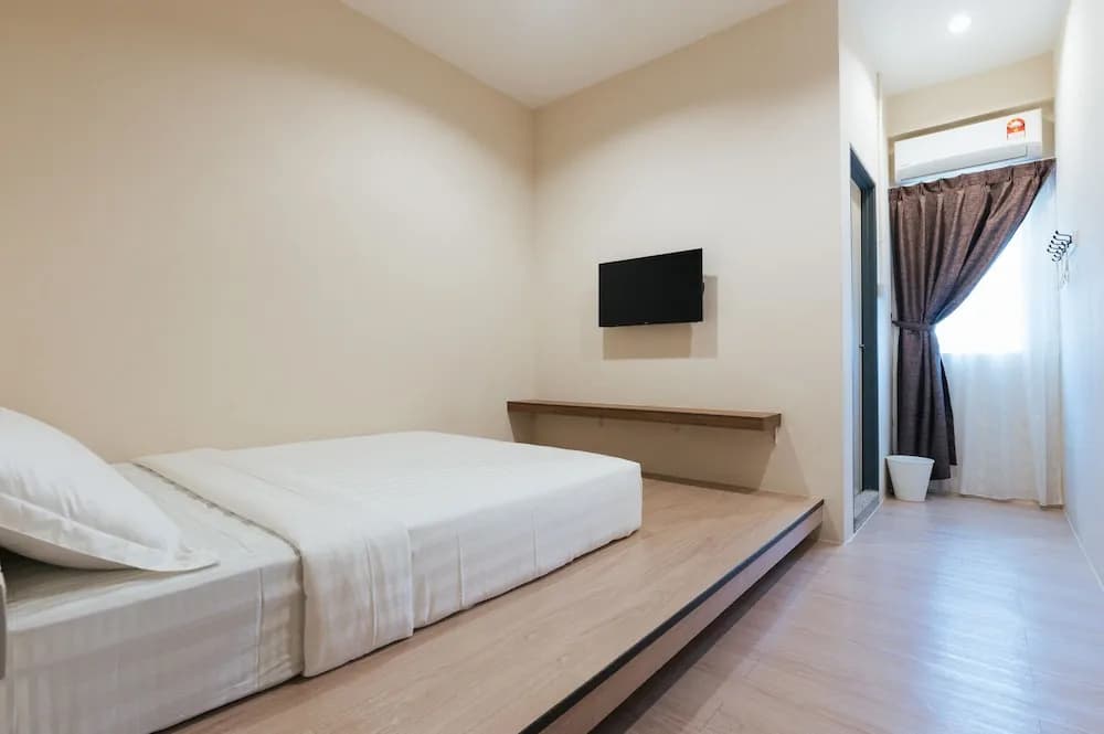 A Hotel - photo 4