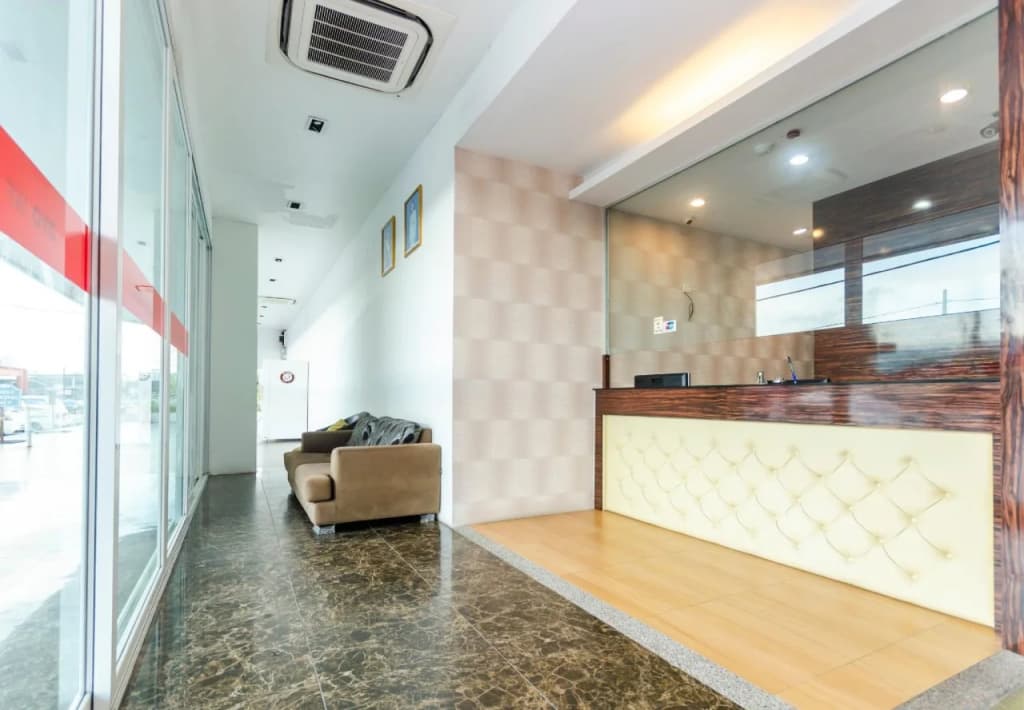 WF Hotel - photo 2