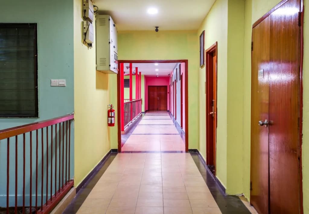LKH Motel - photo 8