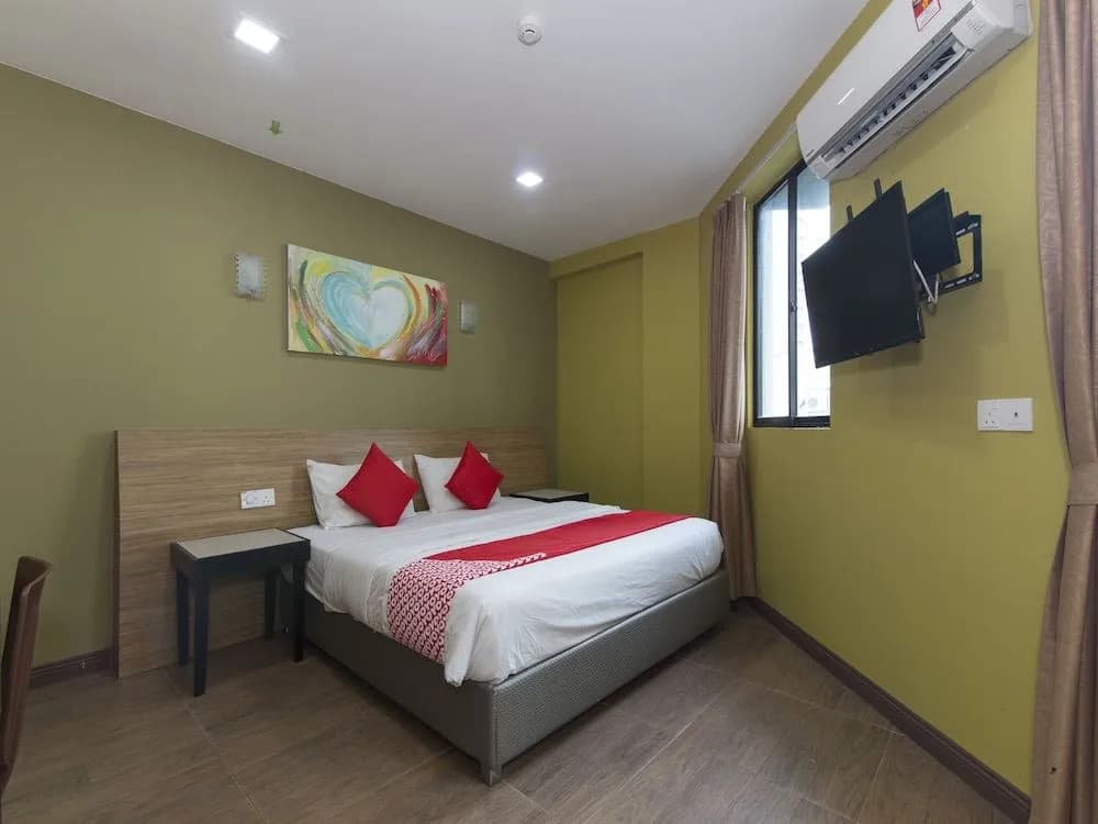 OYO 228 Basic Hotel - photo 4