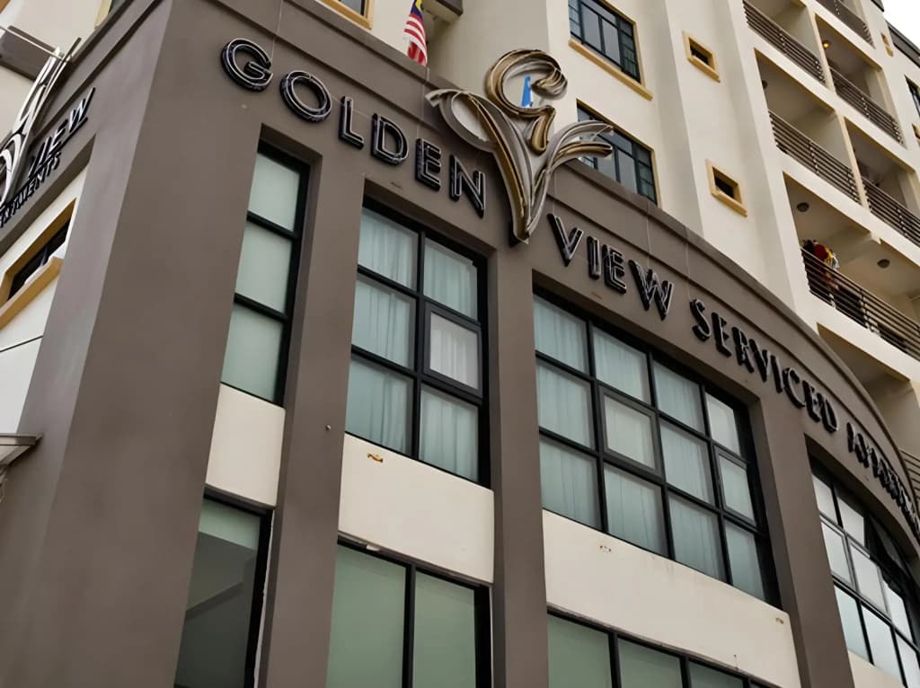Golden View Serviced Apartment - photo 1