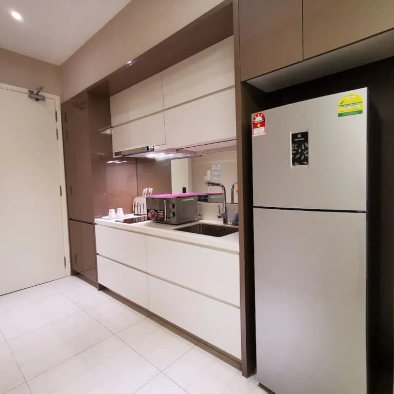 Sky Loft JB Guest House - photo 26