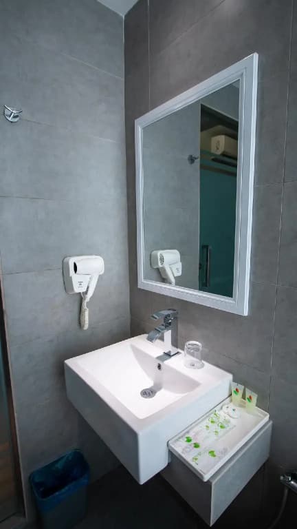 Hotel 99 Sepang Klia - photo 5