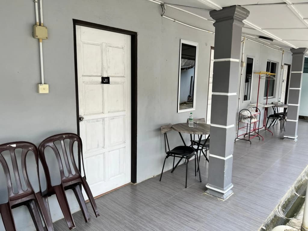 Julies Hostel Taman Negara - photo 8