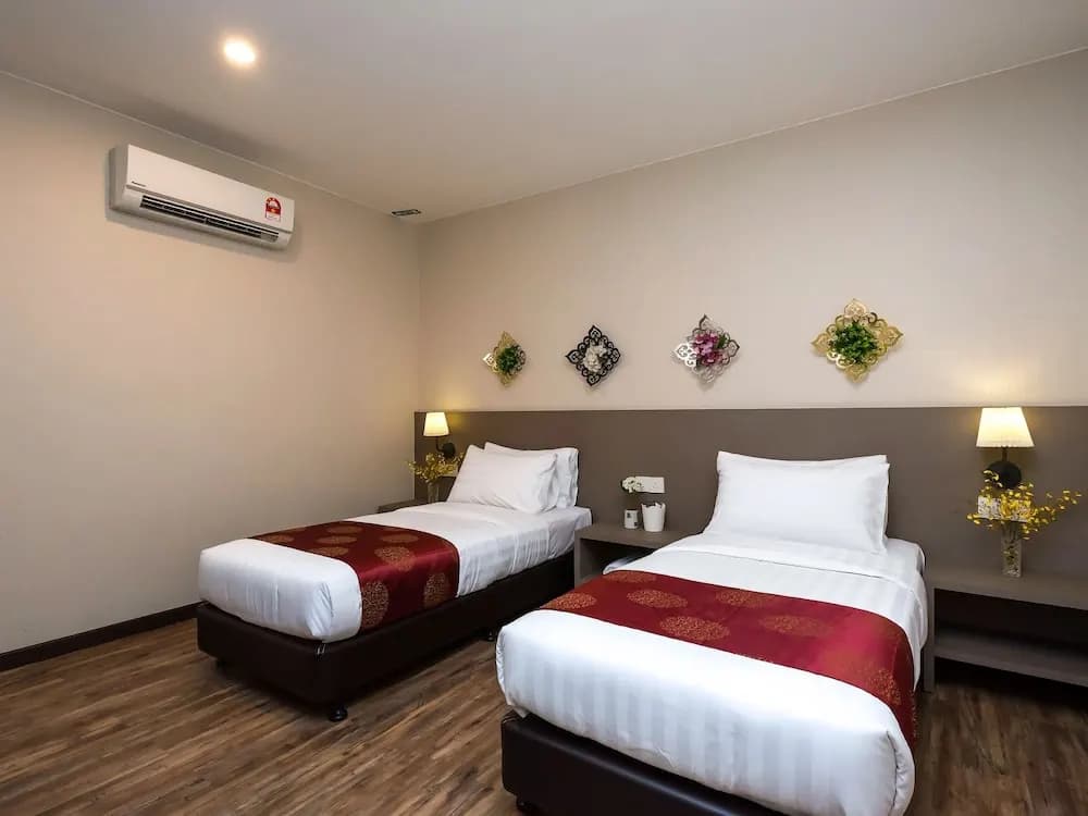 DK Hotel - photo 16