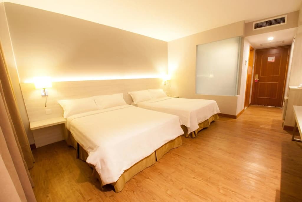 Hotel Malaysia - photo 28