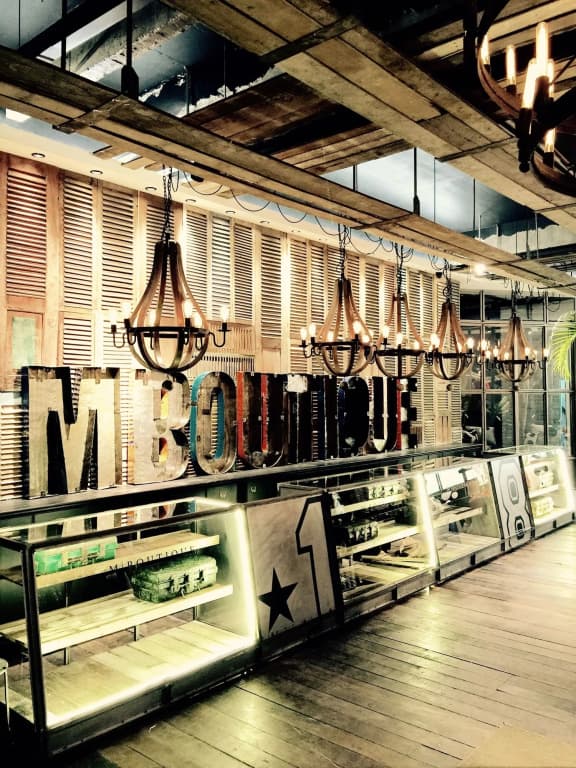 M Boutique Station 18 - photo 22