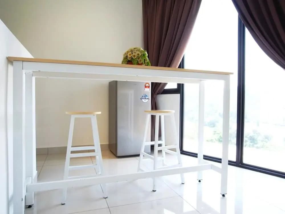 Five Star Designer Suite - photo 4