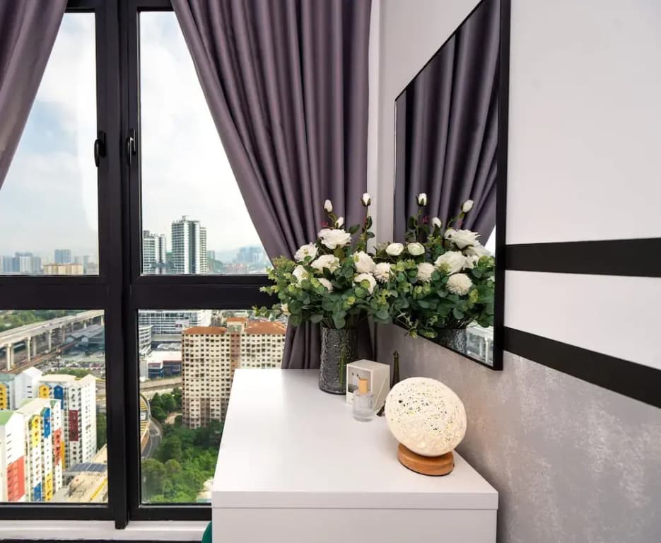 Neu Suites 3rdNvenue by Perfect Host - photo 8