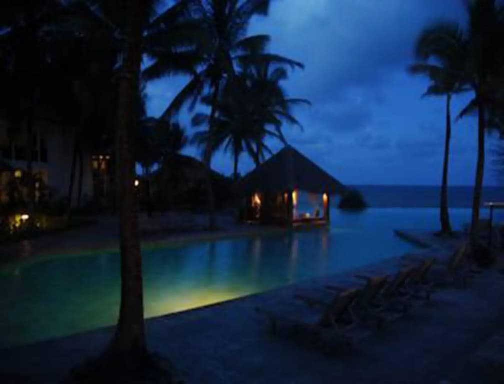 Sutra Beach Resort - photo 12
