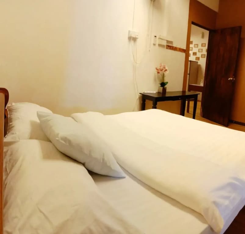 Petra Lodge and Homestay - photo 1