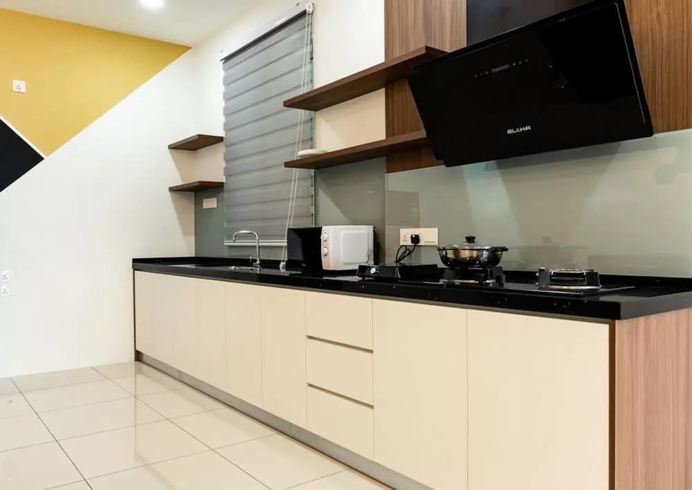 Southwest Designer's Suite by D Imperio Homestay - photo 20