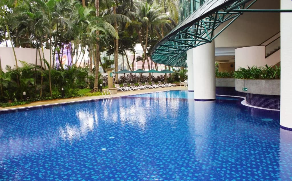 Ambassador Row Hotel Suites by Lanson Place - photo 12