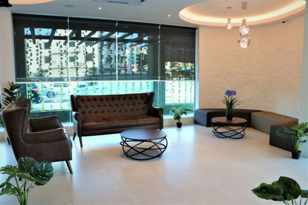 Hotel Longhouse - photo 2