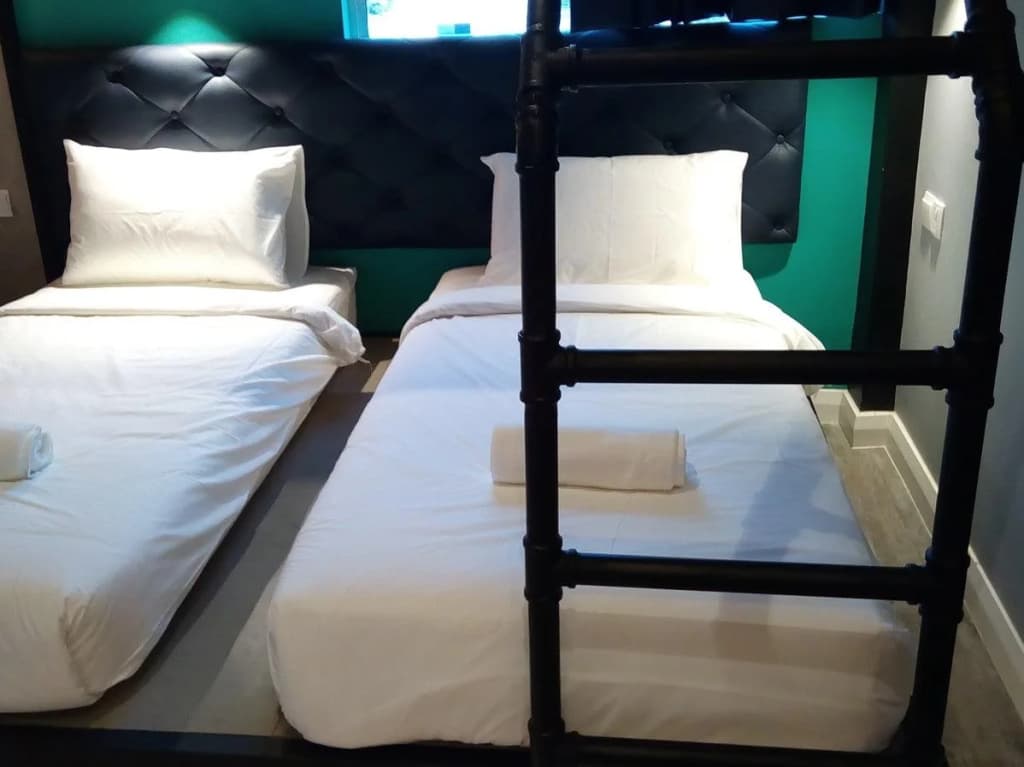 Tube Hotel Melaka - photo 5