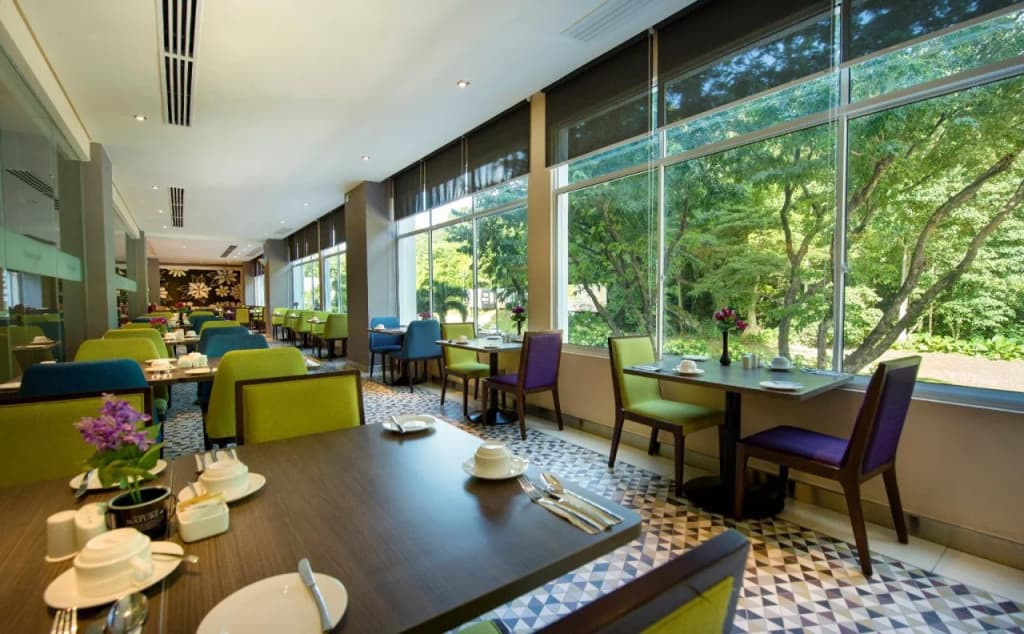 Mercure Kota Kinabalu City Centre - photo 25