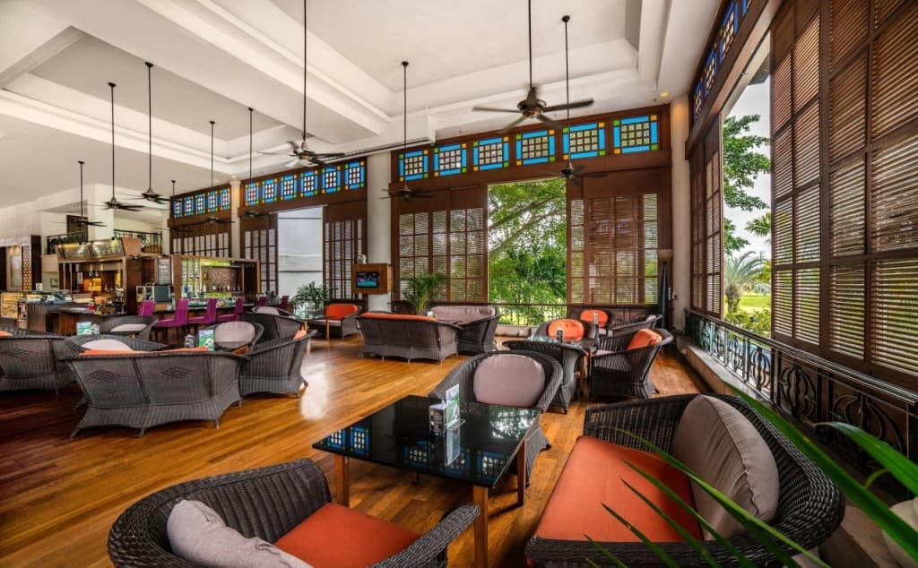 Glenmarie Hotel & Golf Resort - photo 12