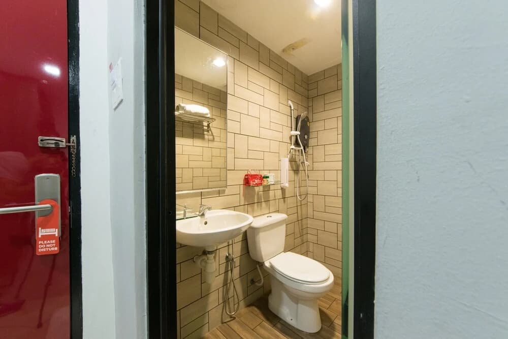 OYO Rooms Bangsar Menara TM - photo 8