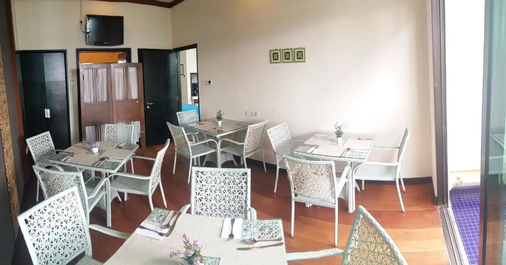 Borneo Beach Villa & Suite - photo 15