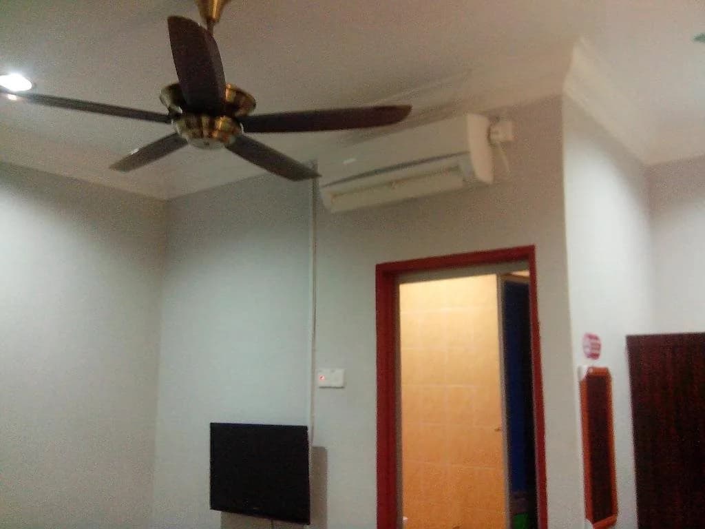 Muara Inn Hotel - photo 10