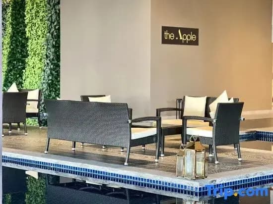 New! the Apple Residence I 2-3Br I Game I 5Min Jonker - Managed by Alviv Homestay - photo 1