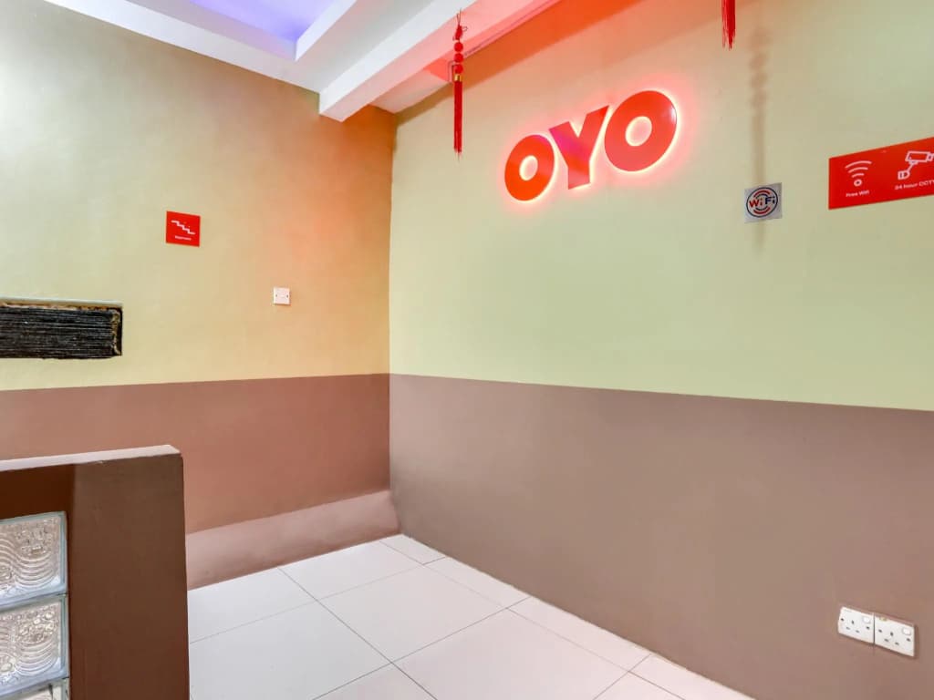 OYO 89656 Melati Hotel Nilai - photo 10