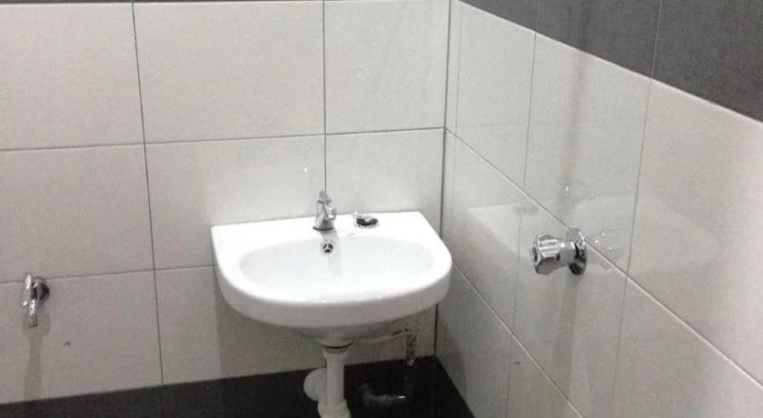 Mangga Guesthouse - photo 6