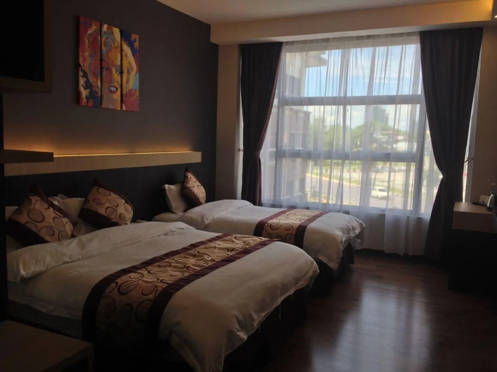 Lot 10 Boutique Hotel - photo 6