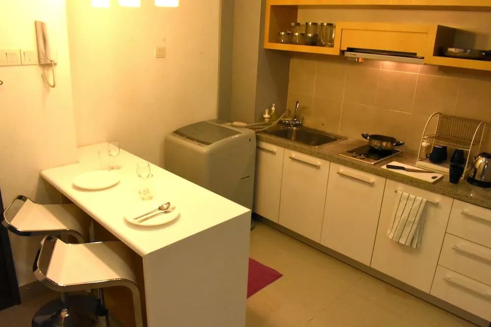 Shaftsbury Residences by Superhost - photo 29