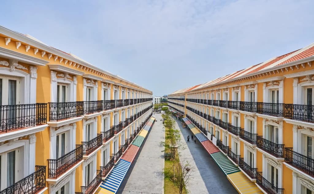 The Platinum Hotel & Suites - photo 14