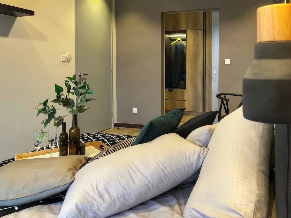 Expressionz Professional Suites by Luxurious Lifestyle Living - photo 5