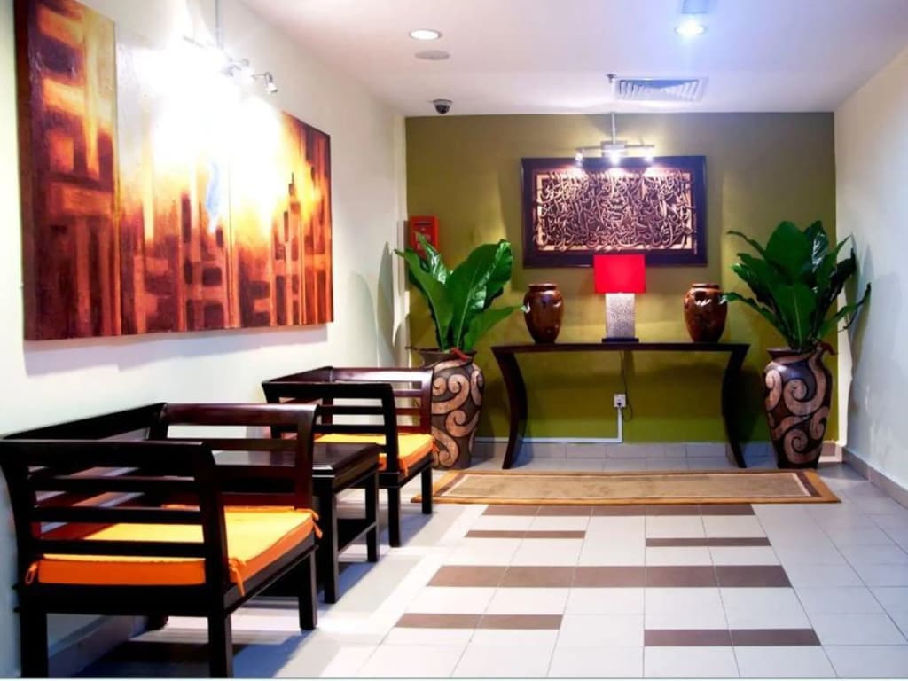 Raia Inn Penang - photo 2