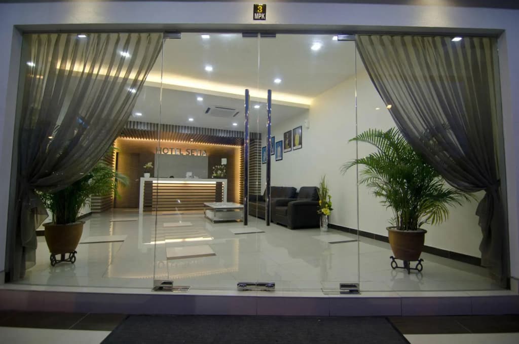 Hotel Setia - photo 12