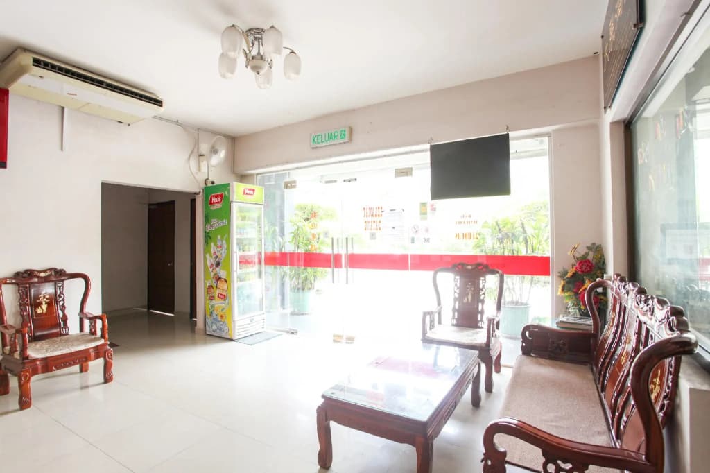 OYO 89539 Hotel Siswa - photo 8