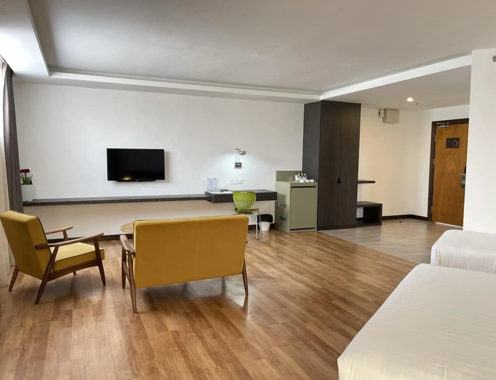 Win Hotel - photo 16
