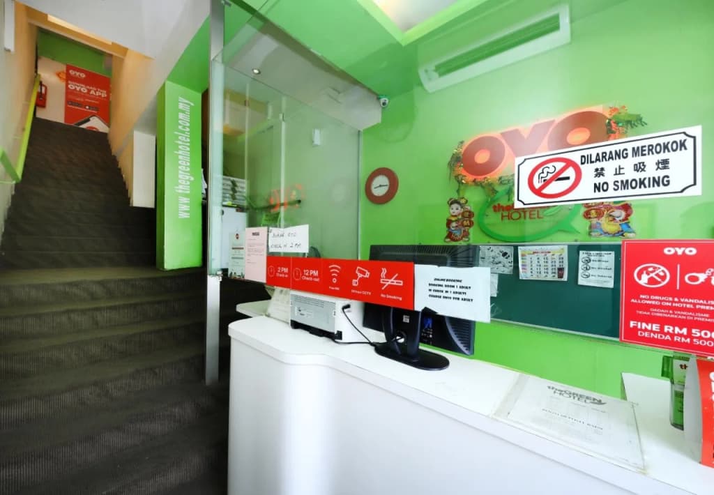 OYO 479 The Green Hotel - photo 2
