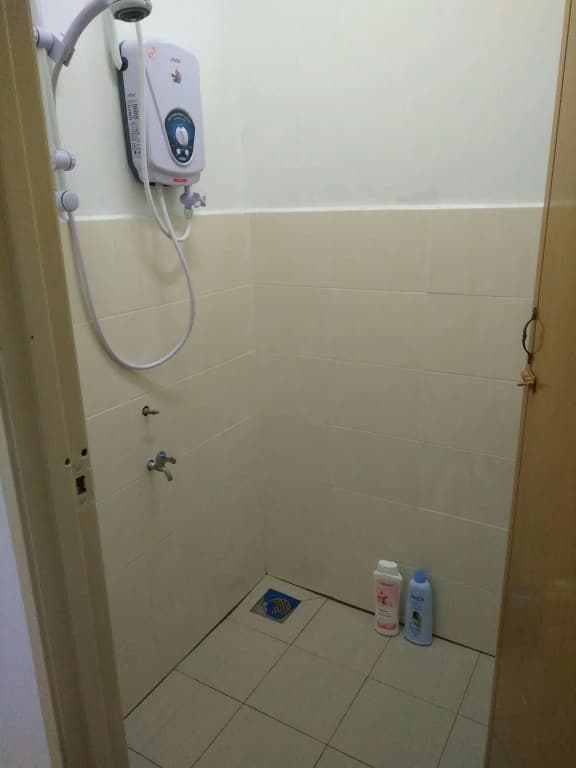 Diyana Budget Hotel - Hostel - photo 9