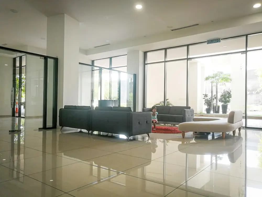 Encorp Strand Residences by Airhost - photo 12