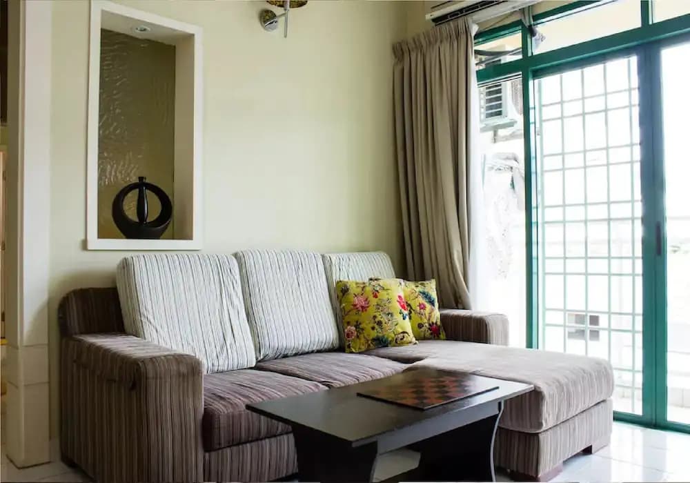 Luxurious Condo Near Gurney - photo 3